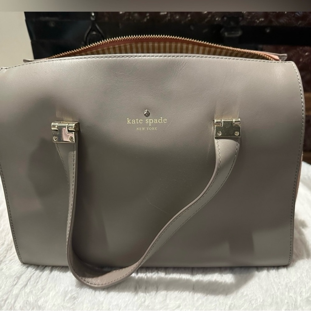 Kate Spade light grey/pink two-tone speedy structured shape and short handles